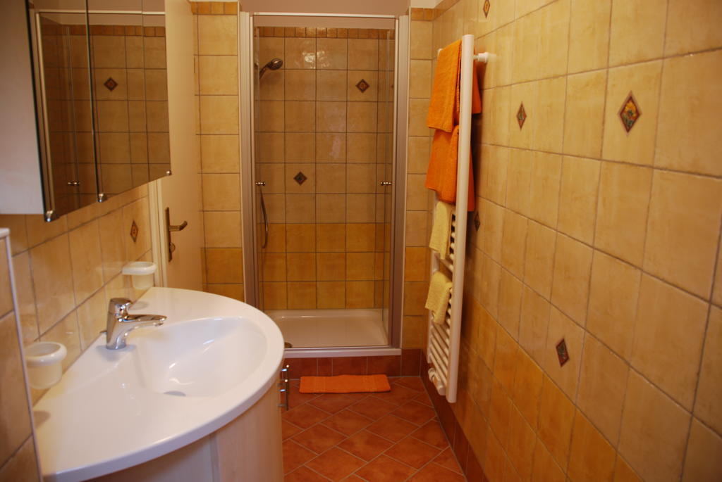 Rhoen Hotel Waldcafe St. Georg Staatsbad Bruckenau Ruang foto